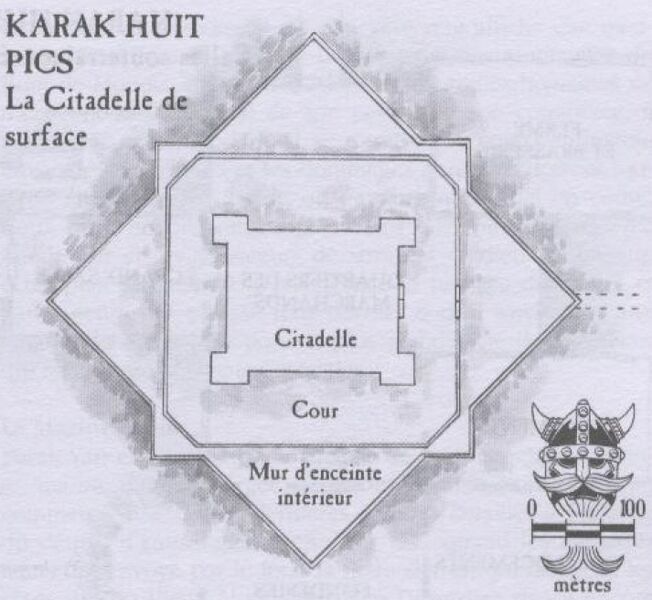Fichier:KarakHuitPicsCitadelleSurface.jpg